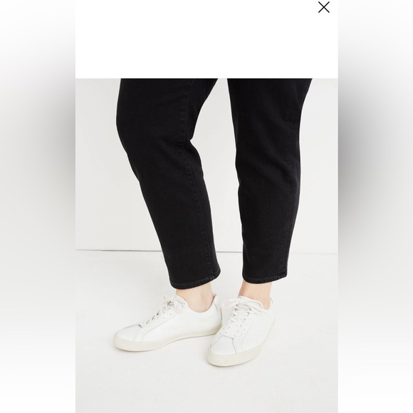 Madewell Classic Straight Black Jeans — Lunar wash 32 - Picture 6 of 11